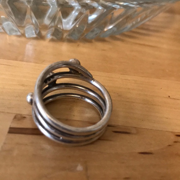 Silver ring - Picture 5 of 6